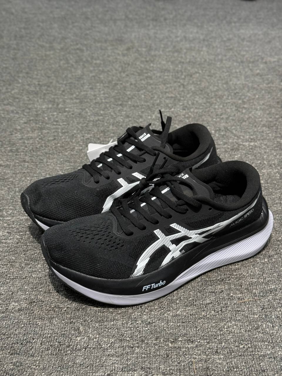 Asics Magic Speed 4